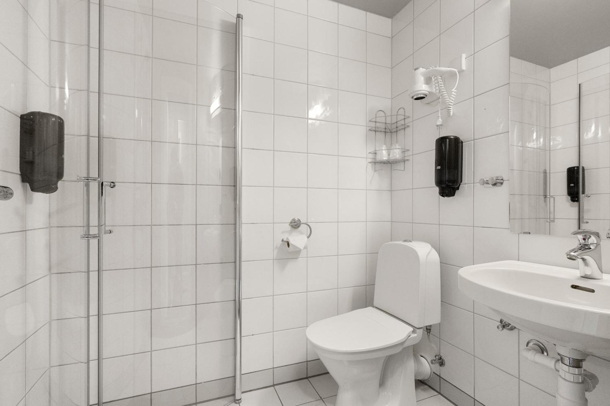 Kinn Hotel
