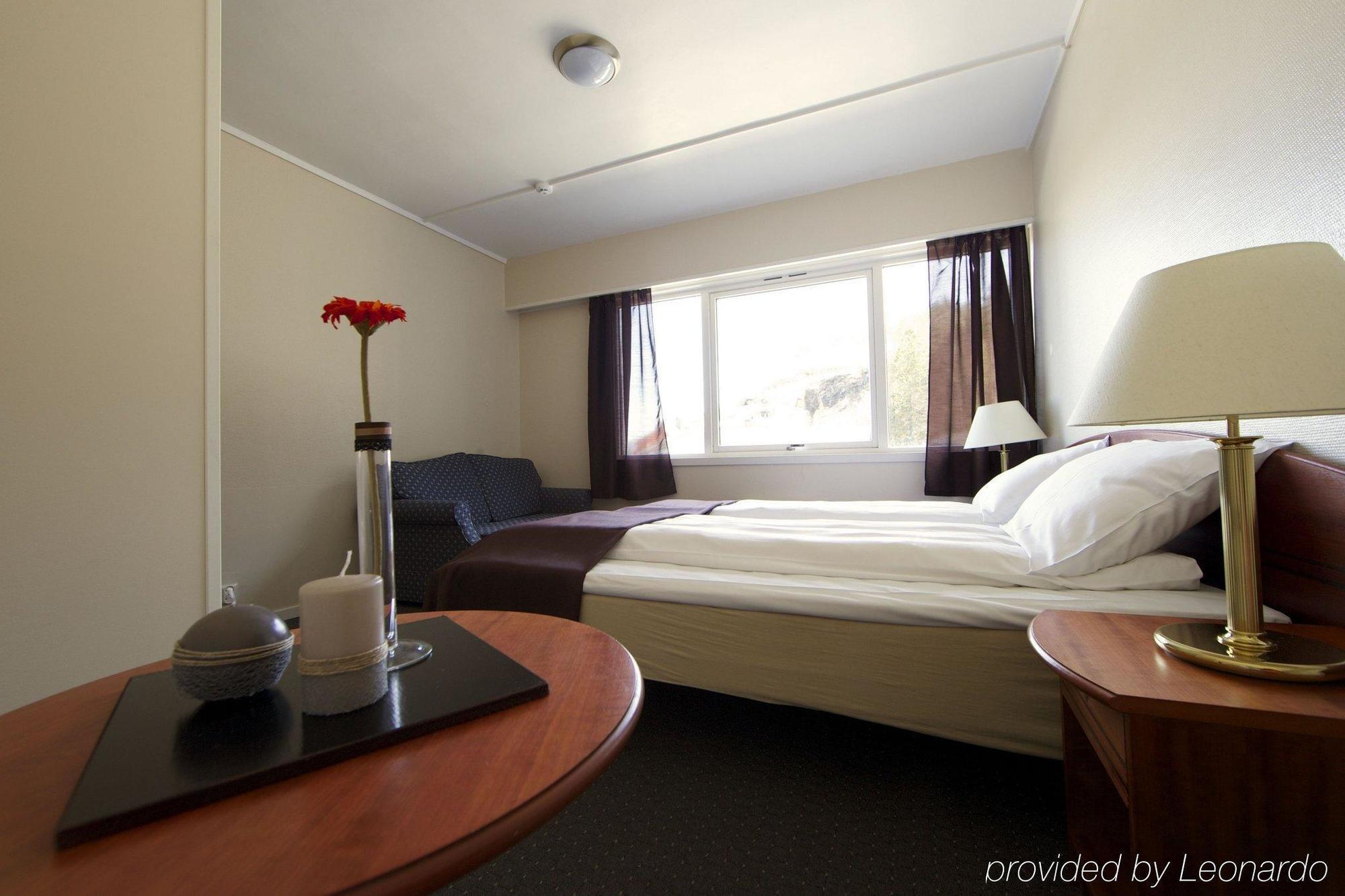 Kinn Hotel