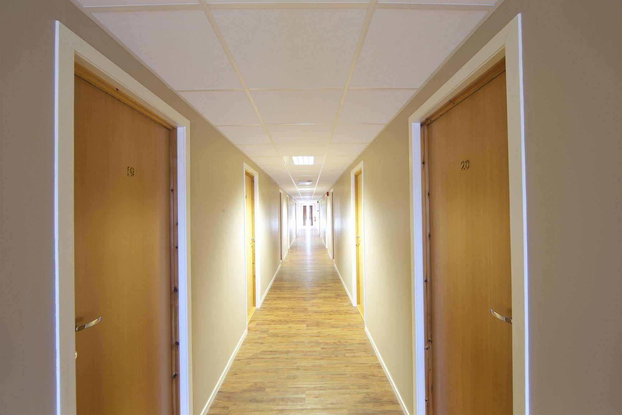 Hotel Kinn 3*